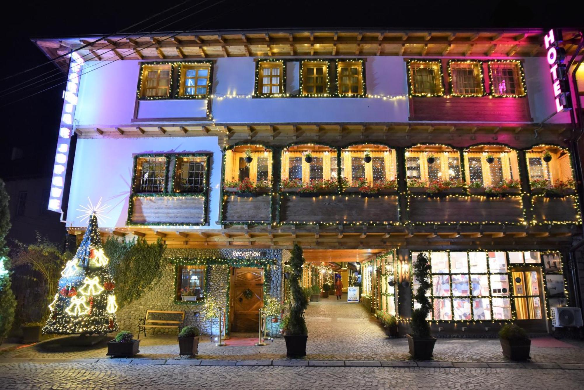 Hotel Carshia E Jupave Gjakova Zewnętrze zdjęcie