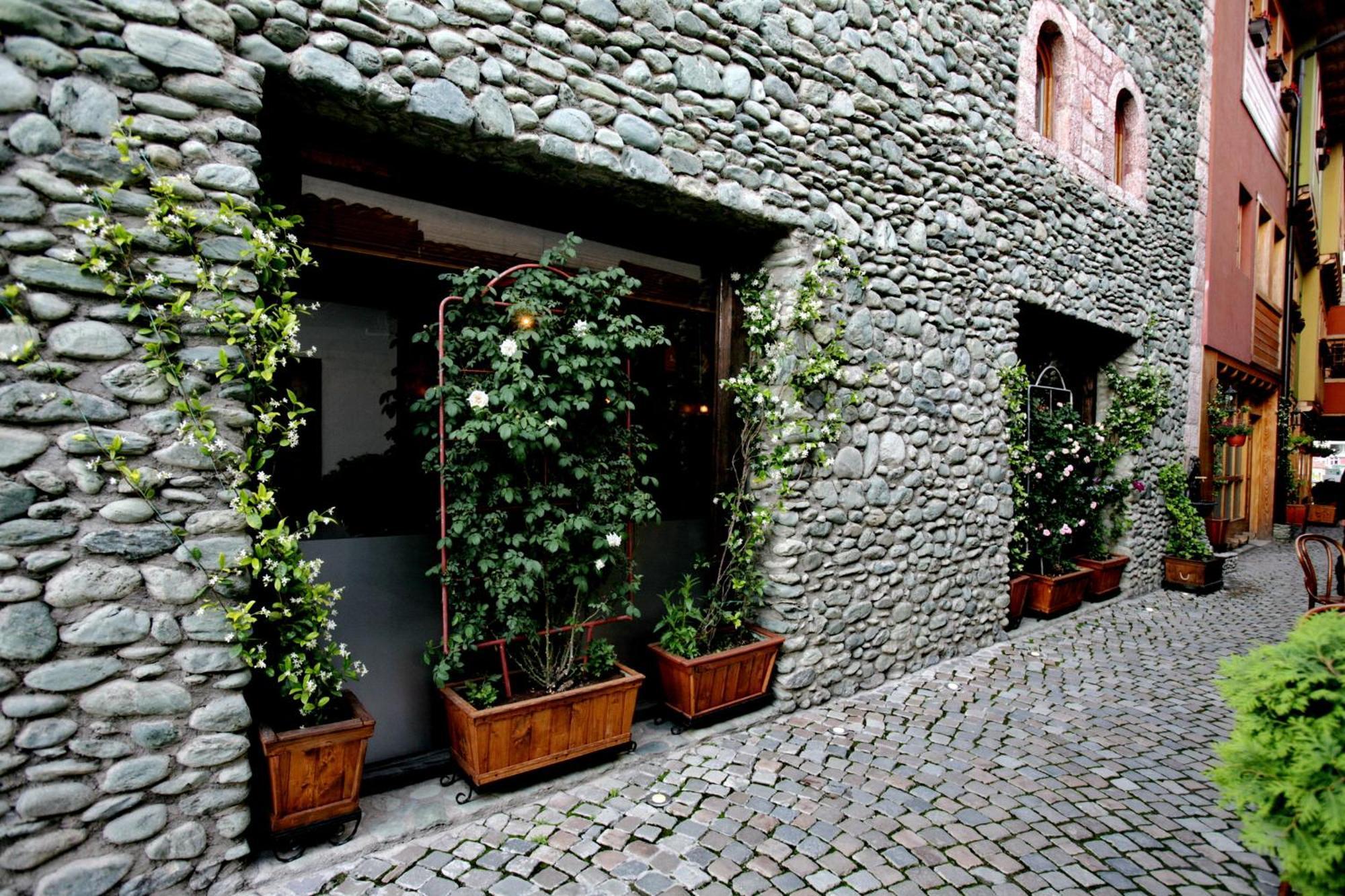 Hotel Carshia E Jupave Gjakova Zewnętrze zdjęcie